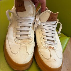 ARI. Italy 43. Handmade. White and Tan Men's Sneakers